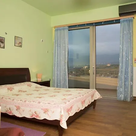 Villa Modern Luxury With Pool, Just 5min To Sea