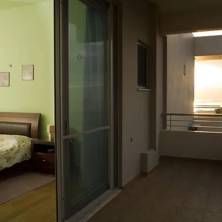 Modern Luxury With Pool, Just 5min To Sea Villa Kalamata