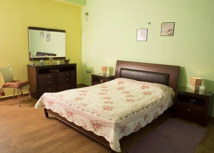 Modern Luxury With Pool, Just 5min To Sea Βίλα Καλαμάτα